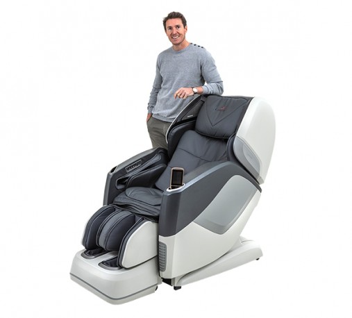 Массажное кресло премиум класса с инновационным 4D массажем Casada Aura White