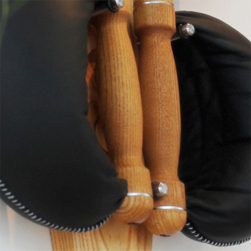 Настенный набор гантелей NOHrD Swing Board, материал: орех., общий вес: 26 кг (1, 2, 4 и 6 кг - по 2шт.)