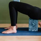 Коврик для йоги HUGGER MUGGER Earth Elements Mat 5 мм, фиолетовый туман