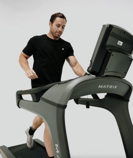 Беговая дорожка складная Matrix TF30XER с сенсорным 10" дисплеем