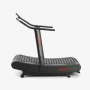 Беговая дорожка Assault Runner Pro (модель 2026) с изогнутым беговым полотном гусеничного типа