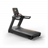 Matrix Performance Plus с консолью Touch Base Беговая дорожка