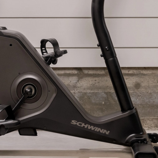Велотренажер Schwinn 590U с вертикальной посадкой